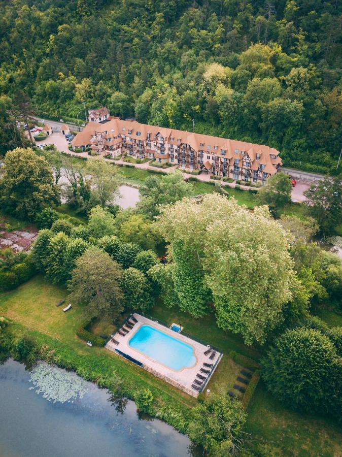 コネル Club Wyndham Normandyアパートホテル エクステリア 写真